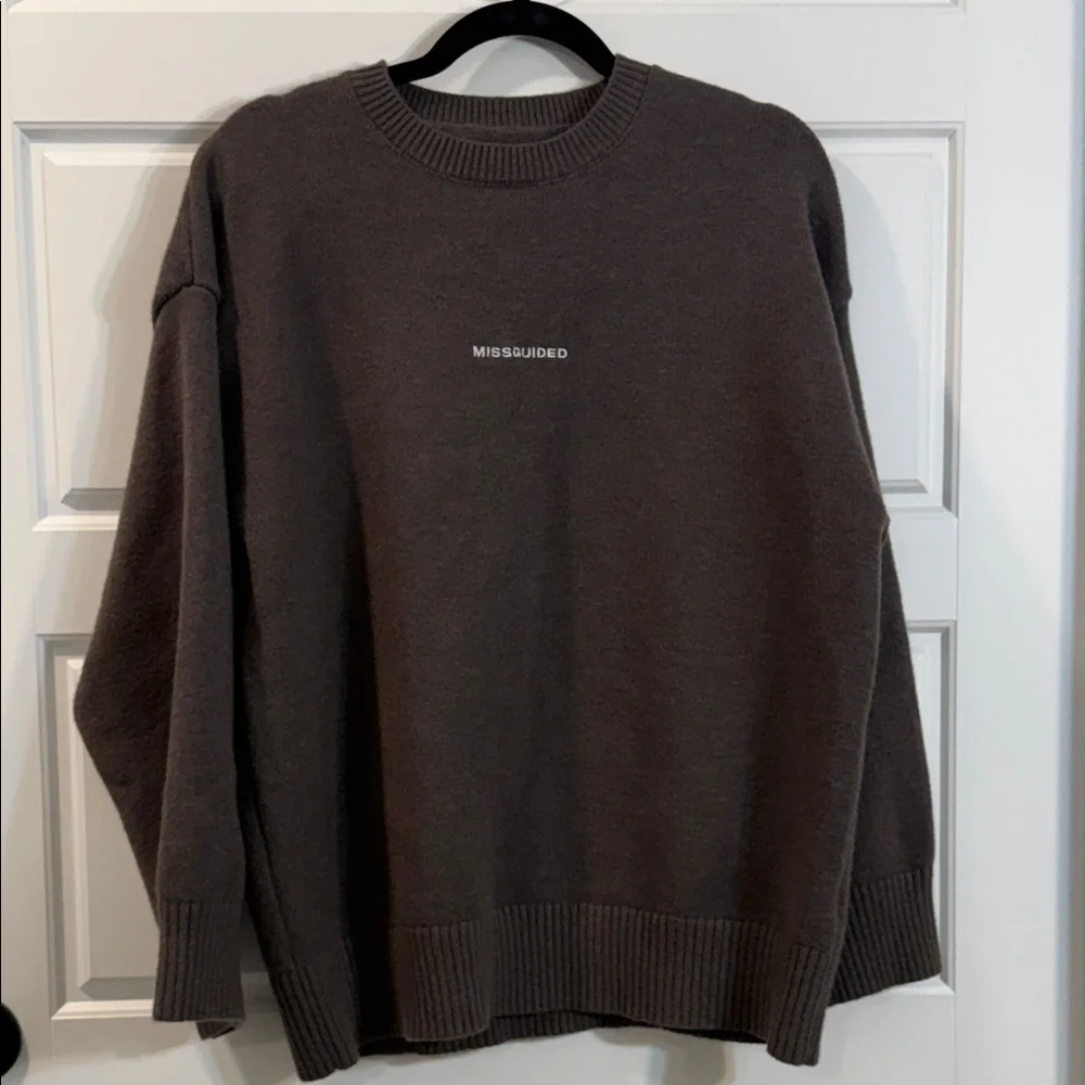 Missguided embroidered sweater medium